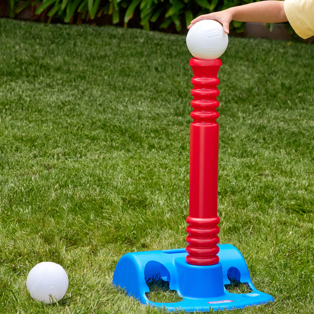 TotSports™ Kids T-Ball Set at Little Tikes | Little Tikes Best Seller