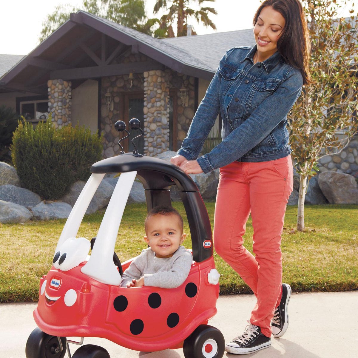 Cozy Coupe - Ladybug Ride-On Toy | Little Tikes Essential
