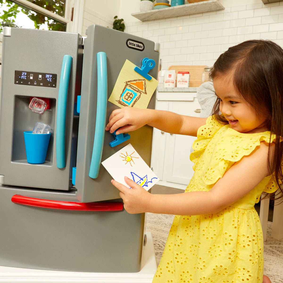 First Fridge – Realistic Pretend Play Refrigerator | Little Tikes Everyday