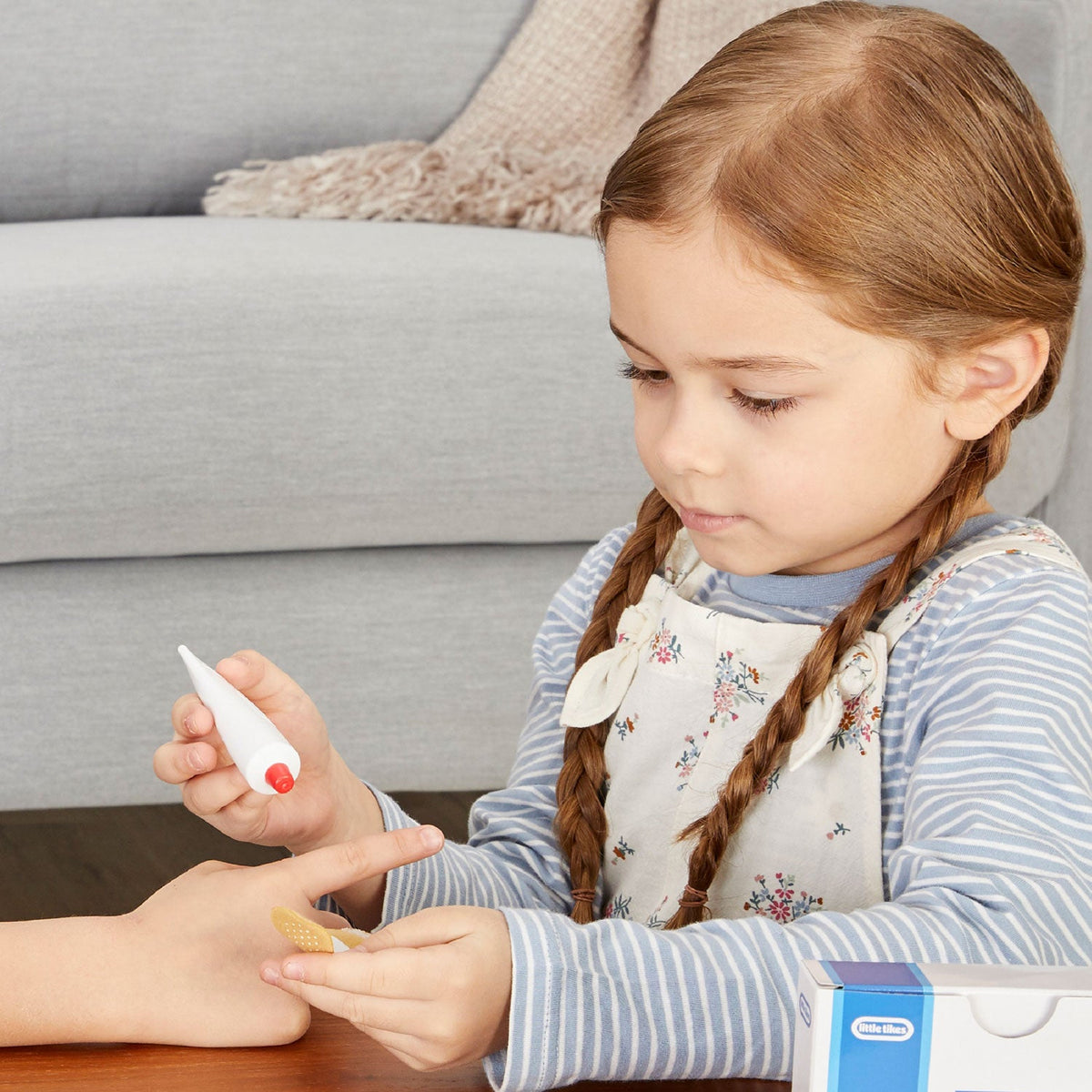 First Aid Kit – Pretend Play Medical Set | Little Tikes Great Value
