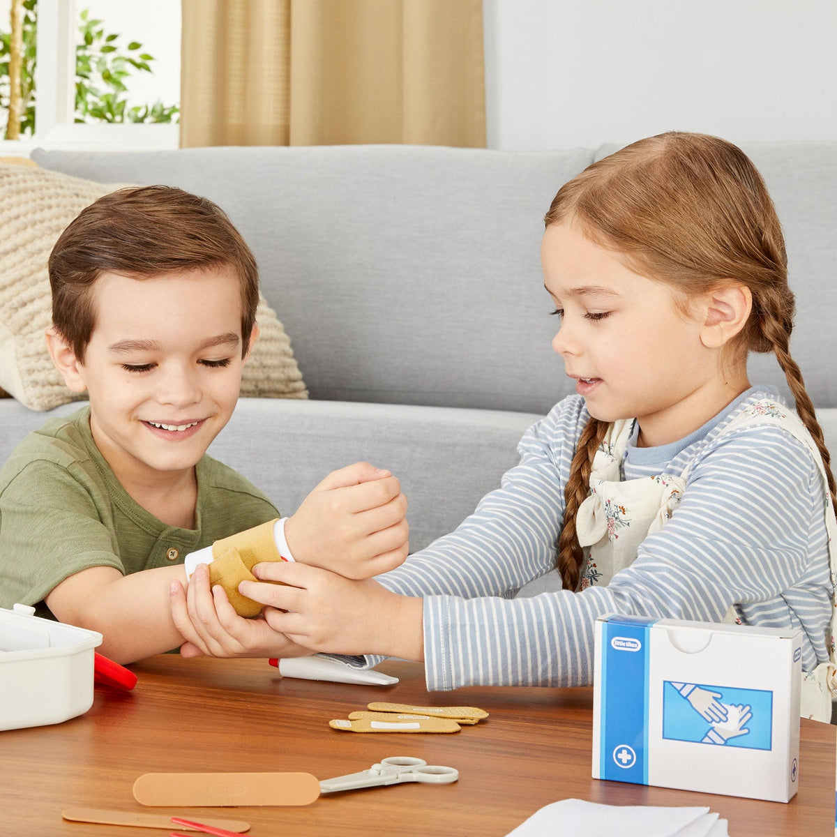 First Aid Kit – Pretend Play Medical Set | Little Tikes Great Value
