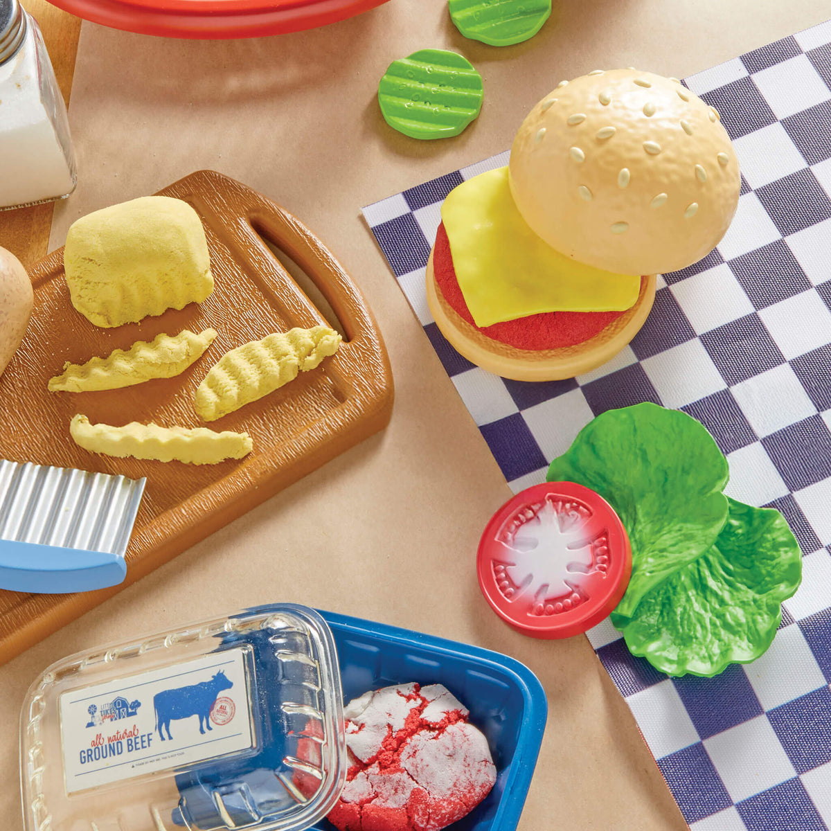 Creative Chefs Cheeseburger and Fries Kit | Little Tikes Everyday