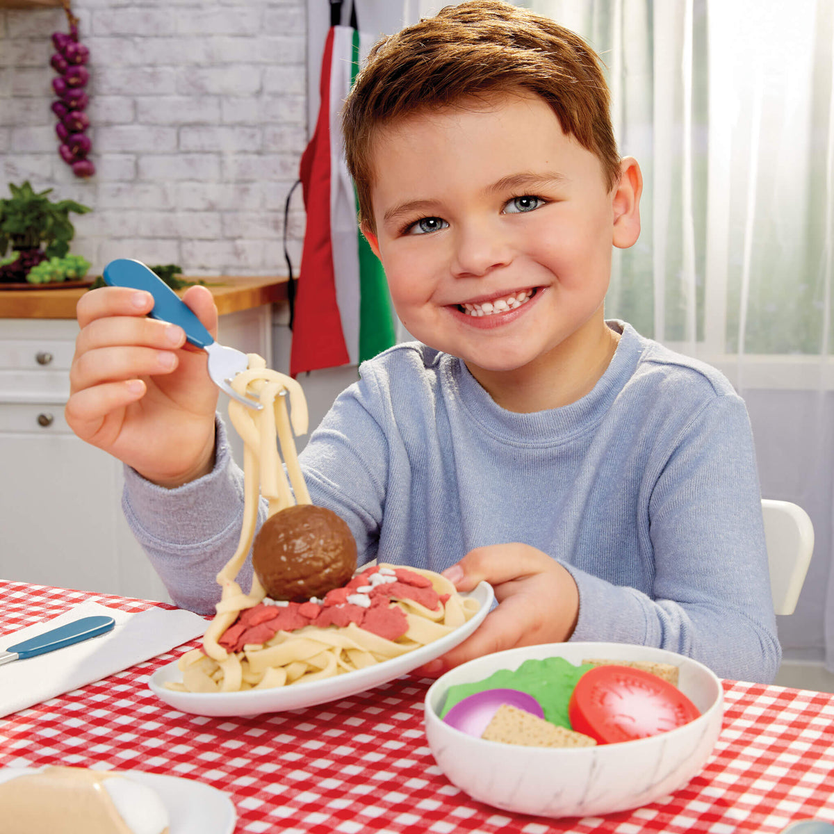 Creative Chefs™ Italian Restaurant Kit | Little Tikes Everyday