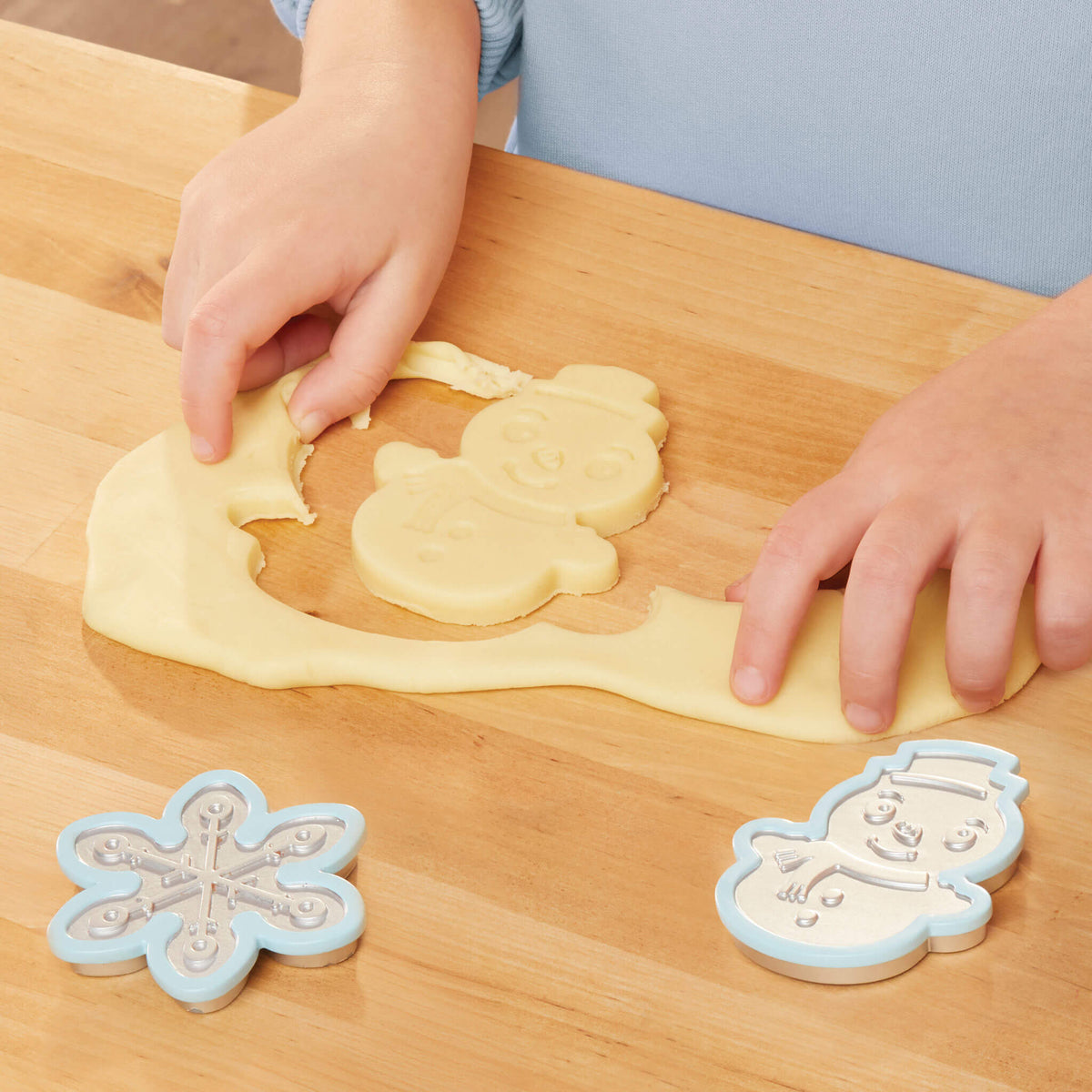 Creative Chefs™ Holiday Cookie Kit | Little Tikes Classic