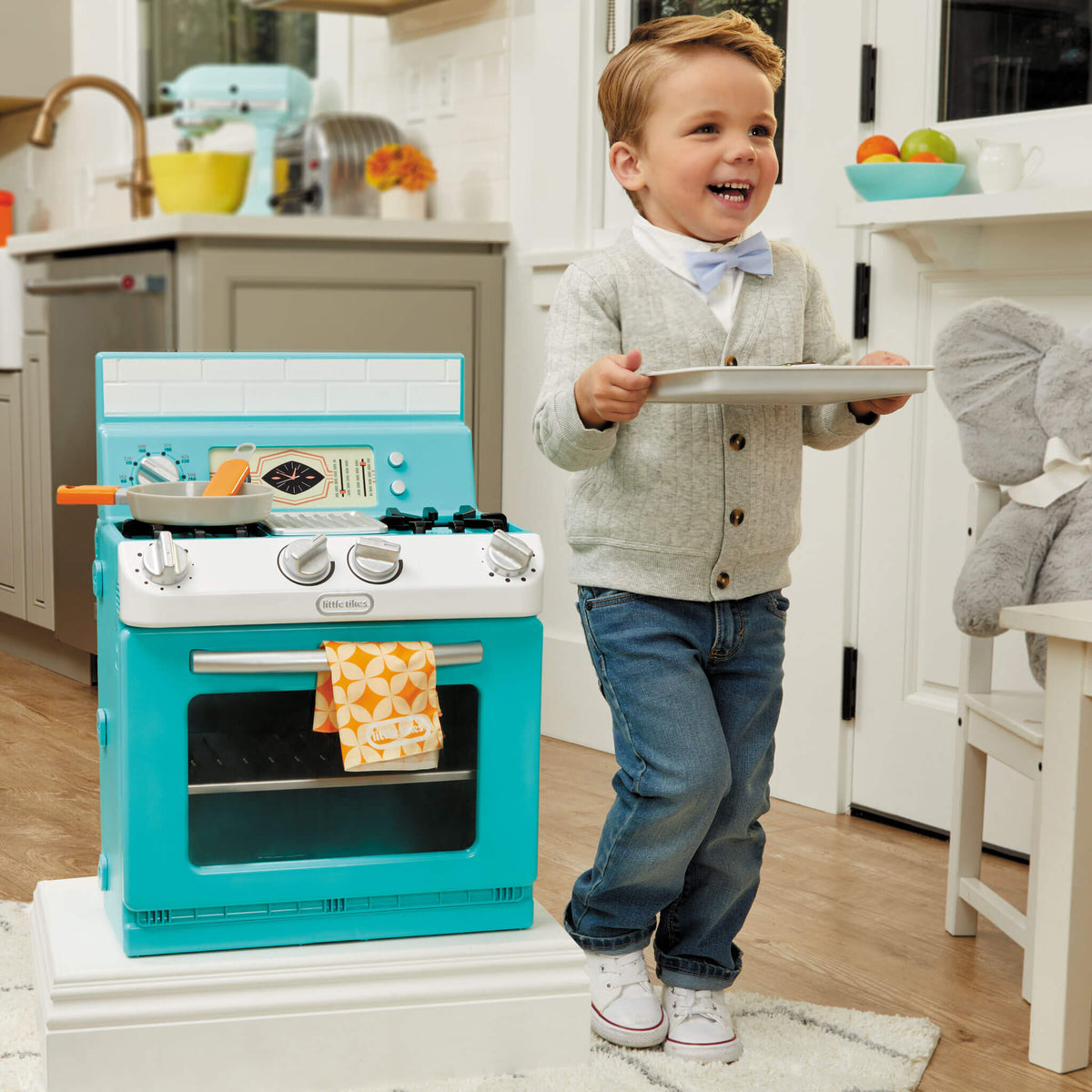 First Retro Oven | Little Tikes Everyday