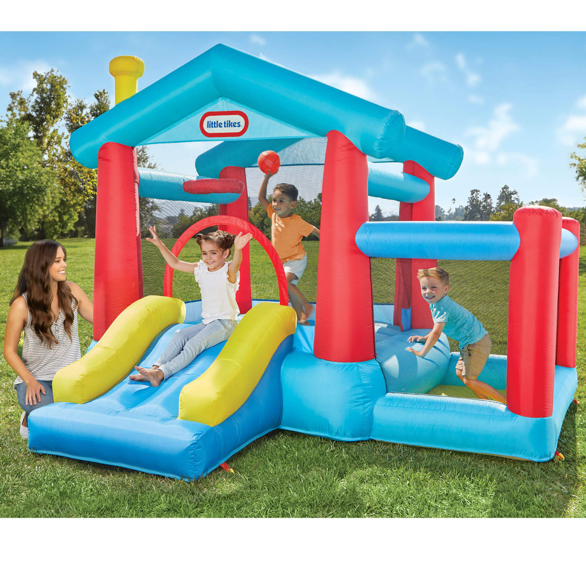 Play House Bouncer – Inflatable Bounce House | Little Tikes Essential