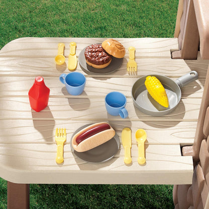 Picnic on the Patio Playhouse | Little Tikes Essential