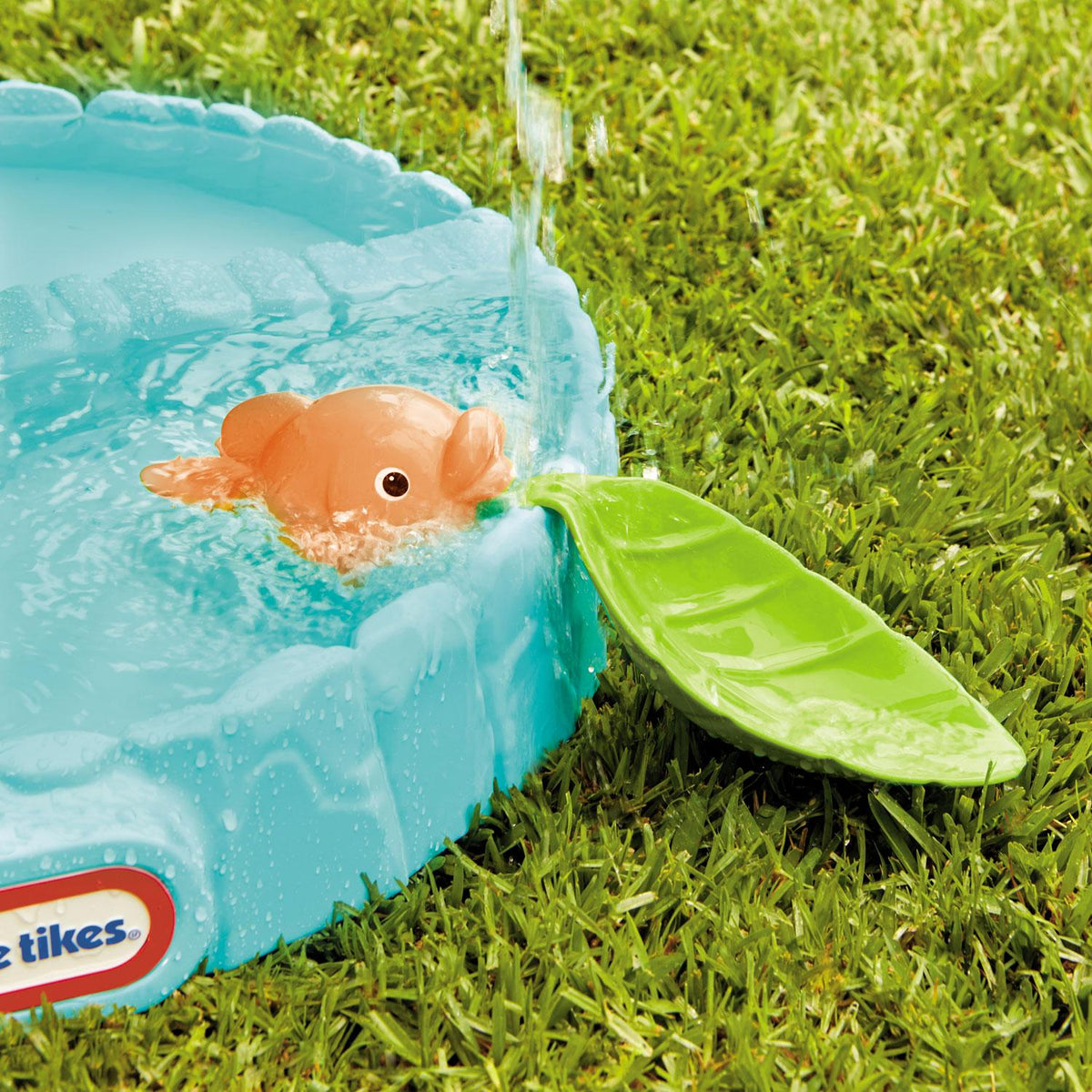 Magic Flower Water Table | Little Tikes | Little Tikes Trending