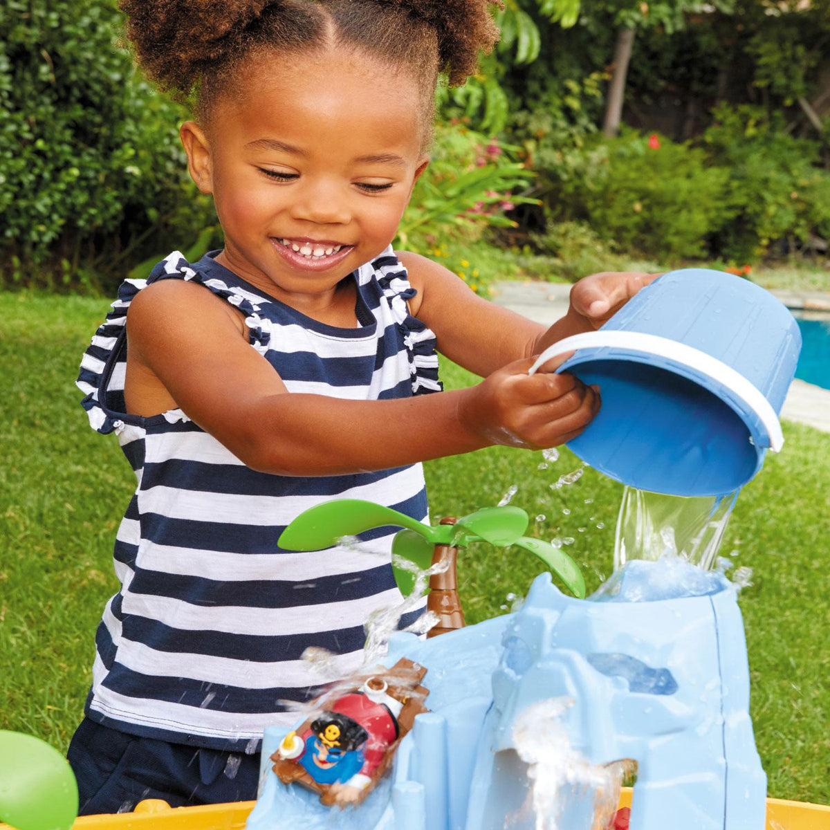 Island Wavemaker Water Table | Little Tikes Everyday
